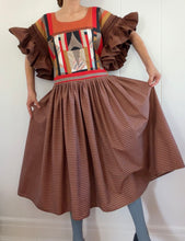 Load image into Gallery viewer, Pleated Patch Dress - Fits up to size M
